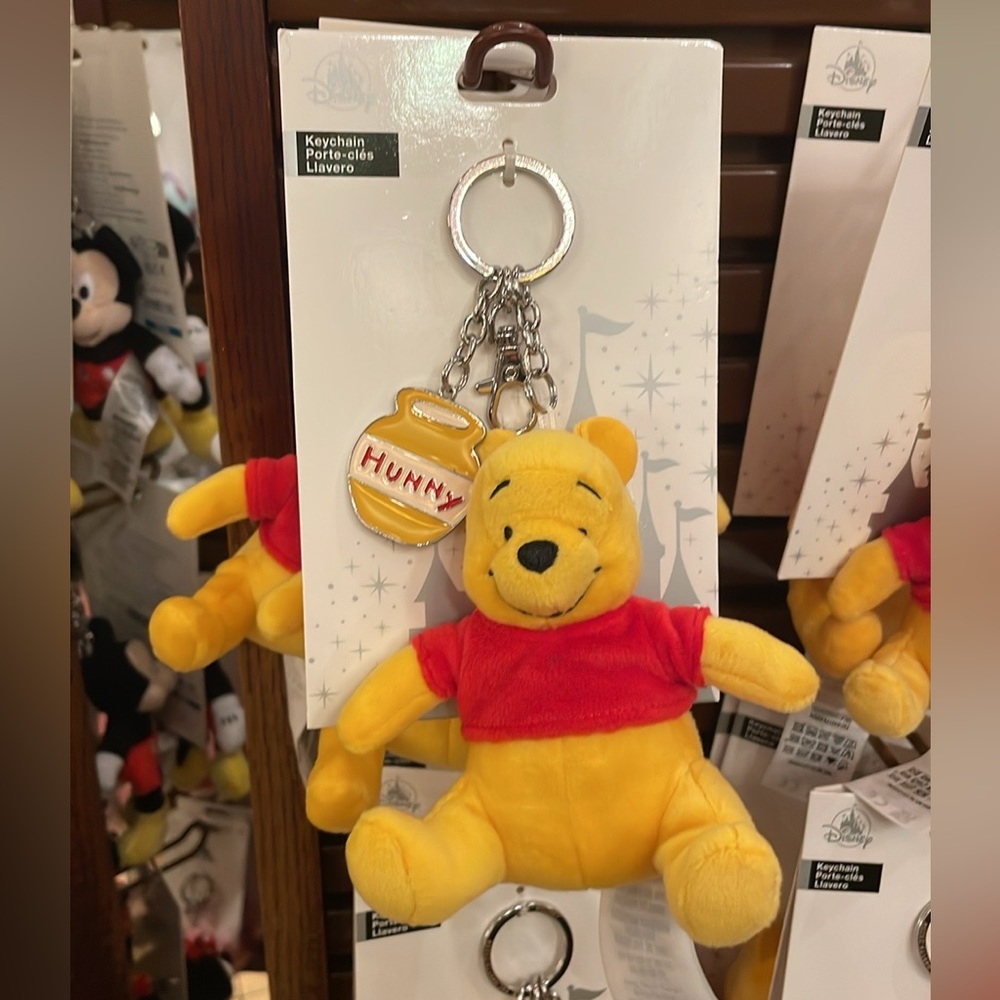 Disney Parks Winnie the Pooh Plush Keychain